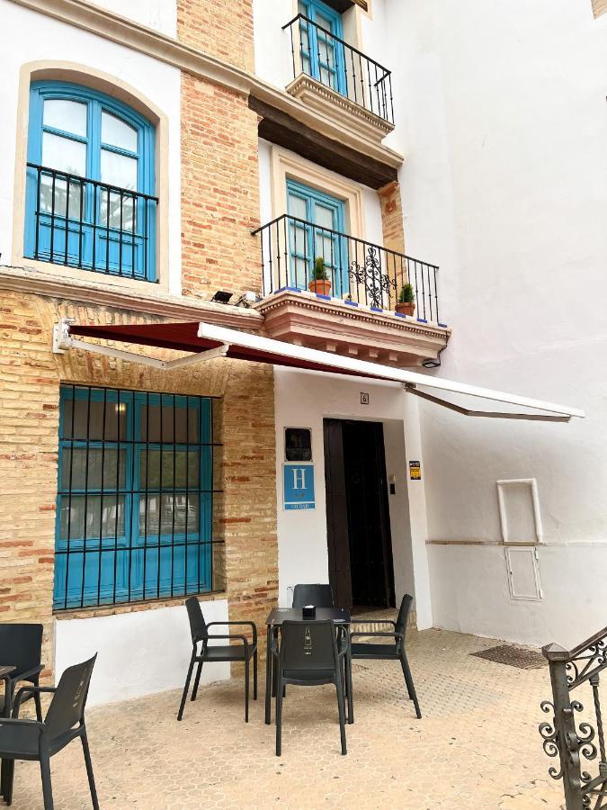 Hotel Servilia Carmona  Buitenkant foto