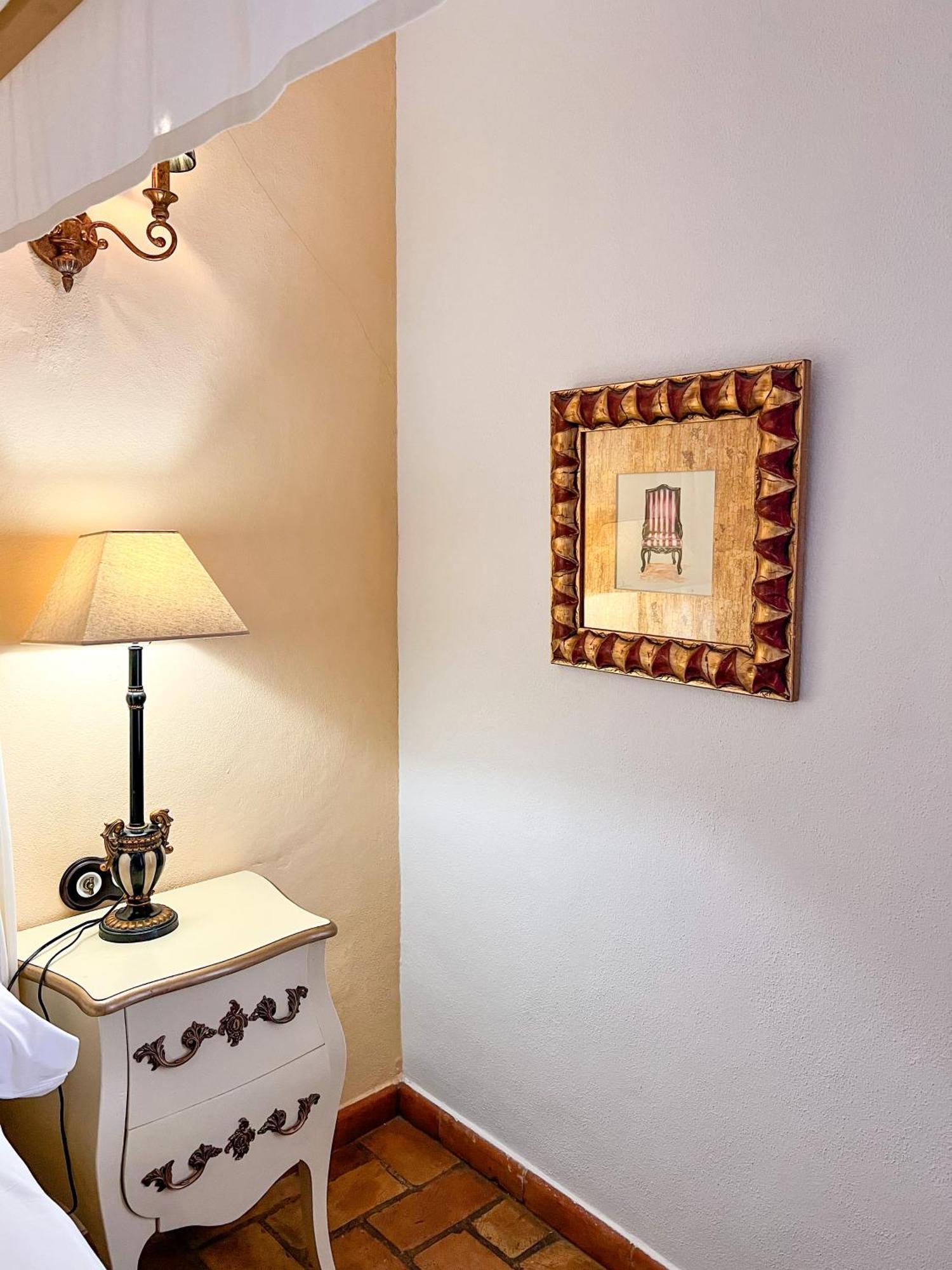 Hotel Servilia Carmona  Buitenkant foto